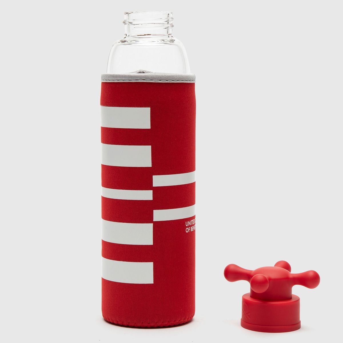 BENETTON - Botella 500 Ml Vidrio Con Funda Negra Benetton