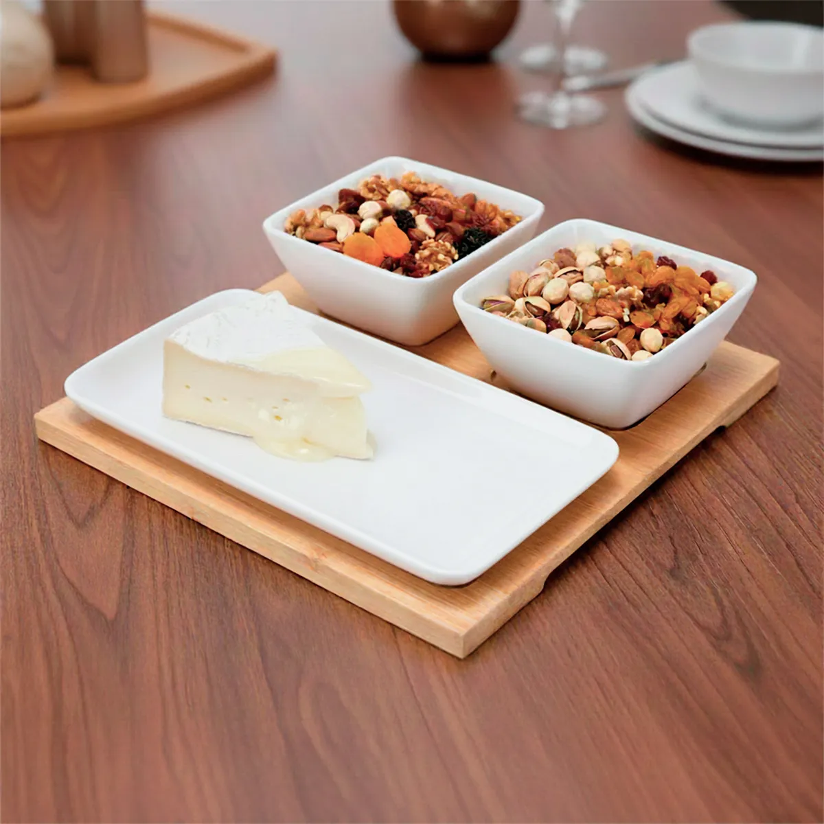 BASEMENT HOME - Set Aperitivo Basement Home 4 Piezas con Bowls y Tabla Bambú