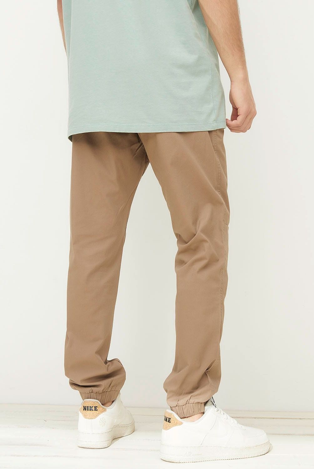 BEARCLIFF - Pantalón Jogger Fit Hombre Bearcliff