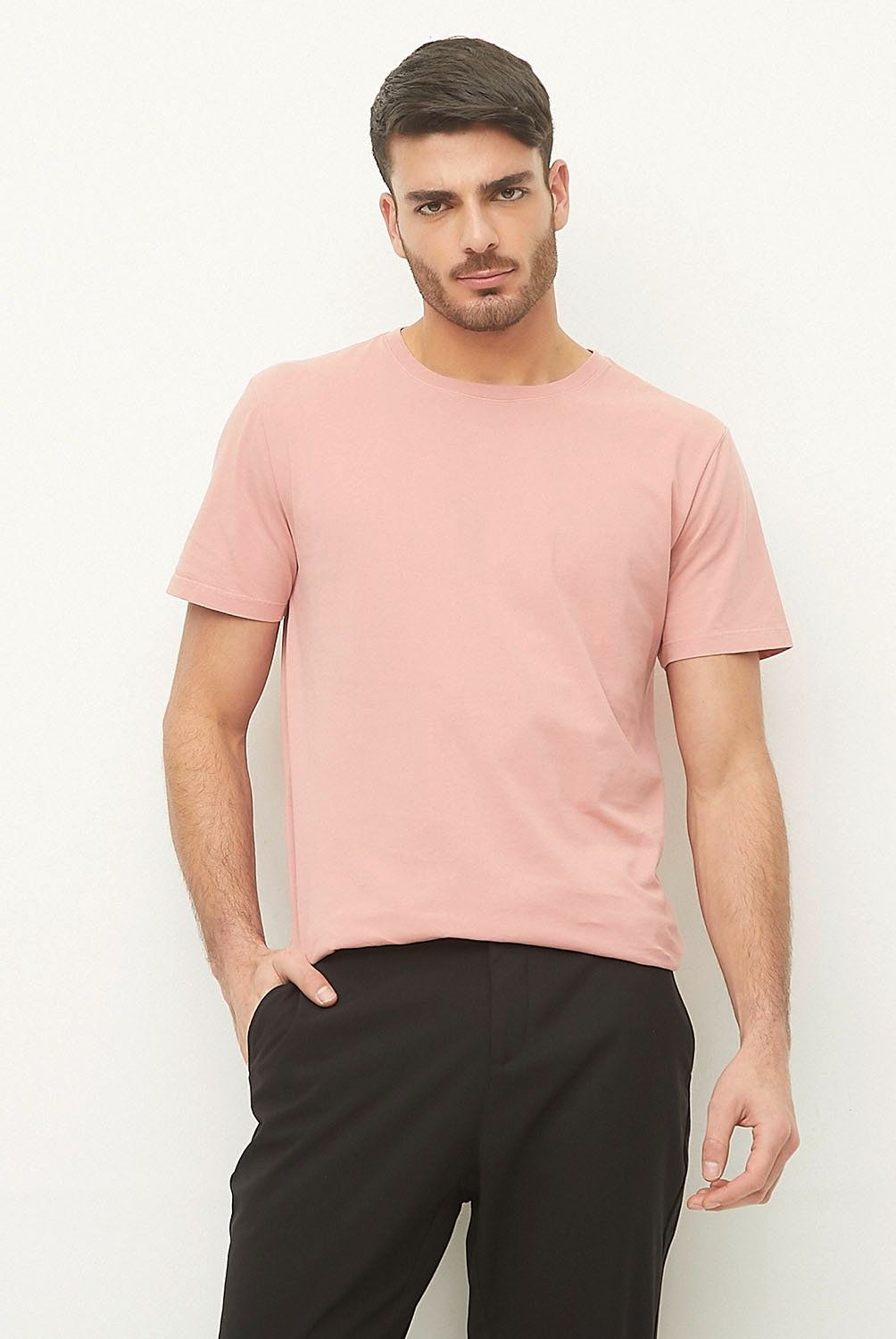 BASEMENT - Polera Manga Corta Cuello Redondo Hombre Basement