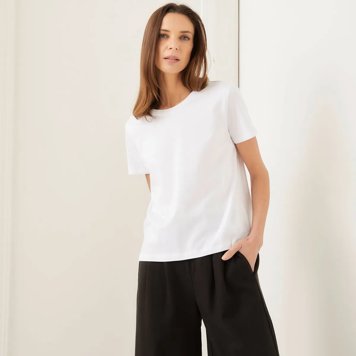 BASEMENT - Polera Casual Basement Manga Corta Algodón Orgánico Mujer