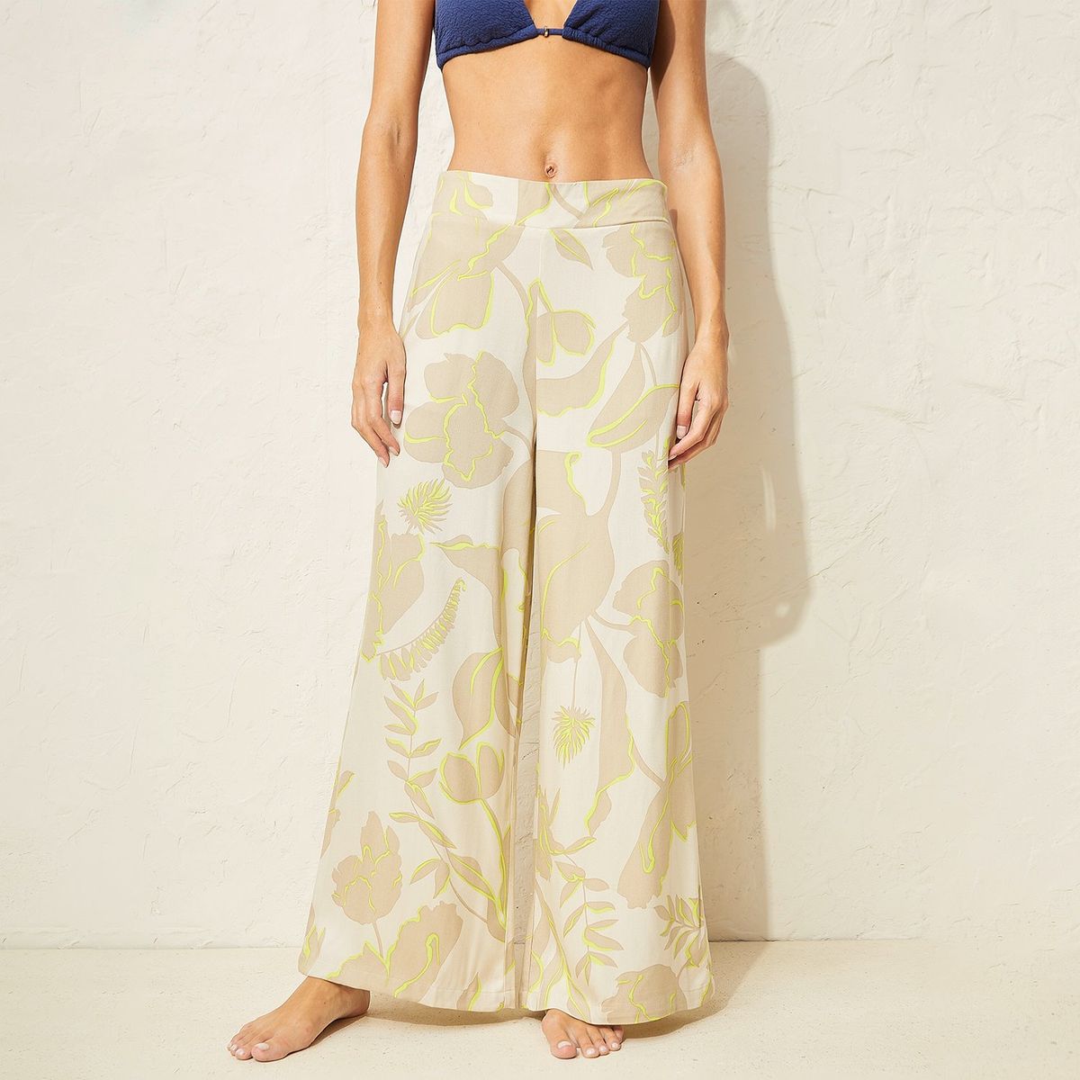 BASEMENT - Salida de Baño Mujer Basement