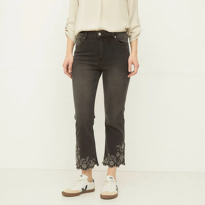 UNIVERSITY CLUB - Jeans Cropped Tiro Alto Mujer University Club