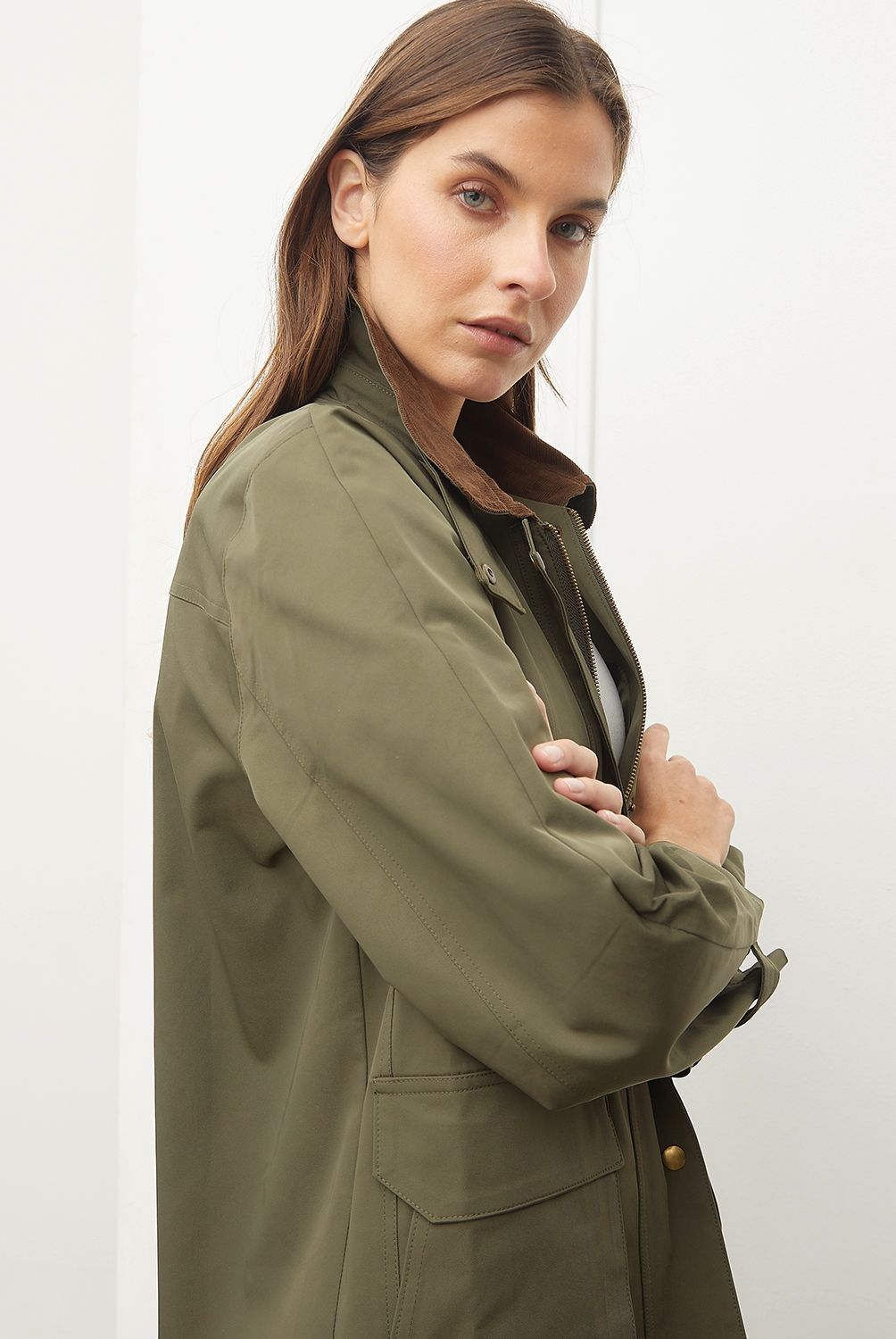BASEMENT - Chaqueta Gabardina Mujer Basement