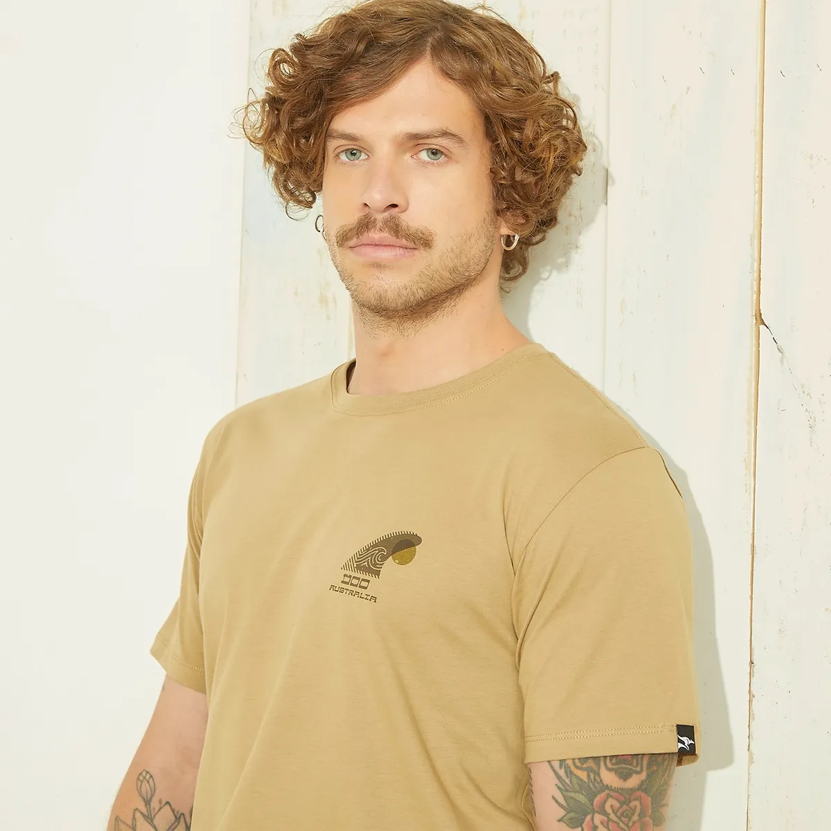 DOO AUSTRALIA - Polera Doo Australia Manga Corta Estampada Hombre Algodón