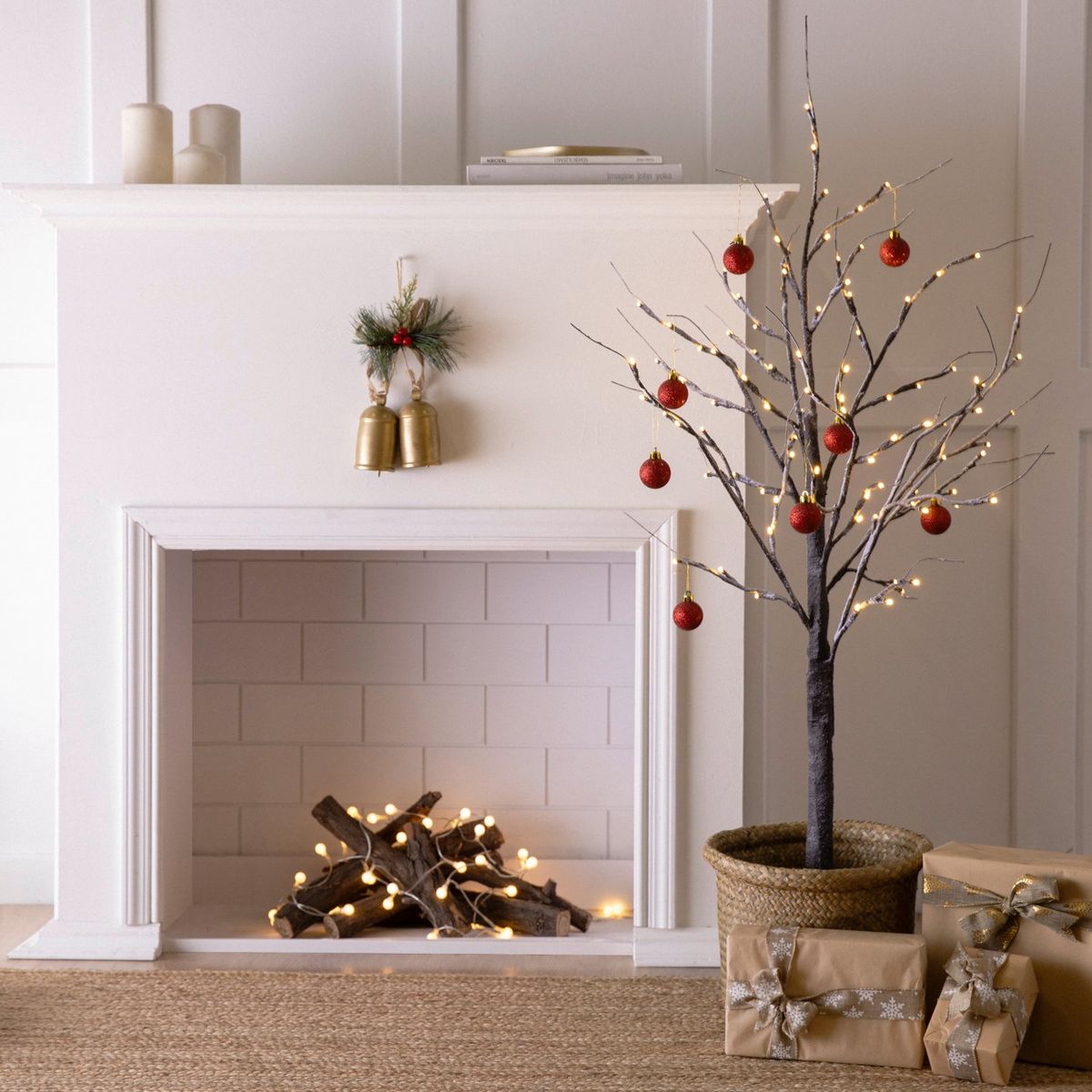 MICA - Pino Café Luz Led 120 cm Mica