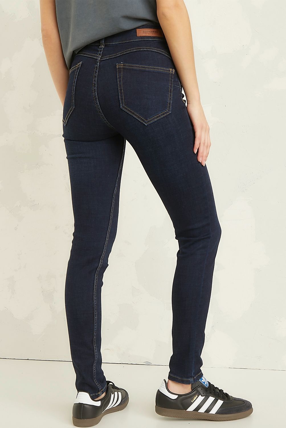 AMERICANINO - Jeans Básico Tiro Medio Mujer Americanino