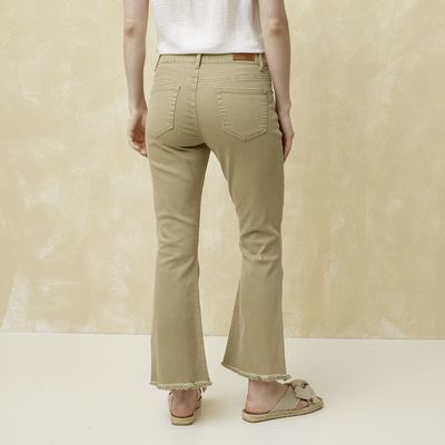 Imagen 2 del producto Jeans Flare Tiro Alto Mujer