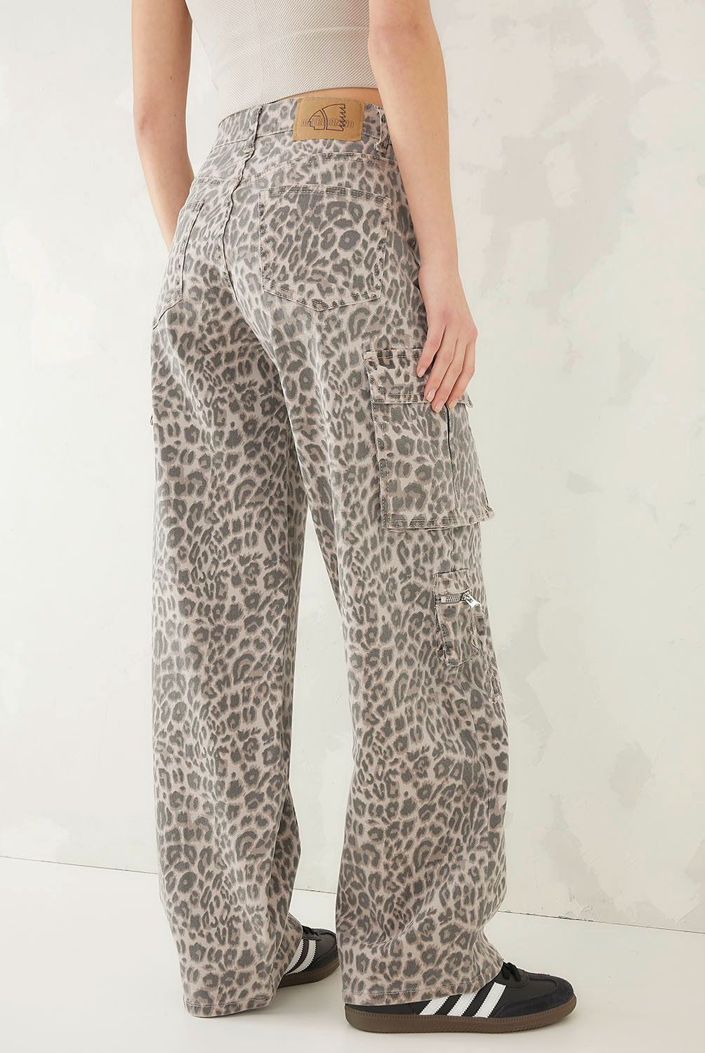 AMERICANINO - Jeans Cargo Tiro Alto Mujer Americanino