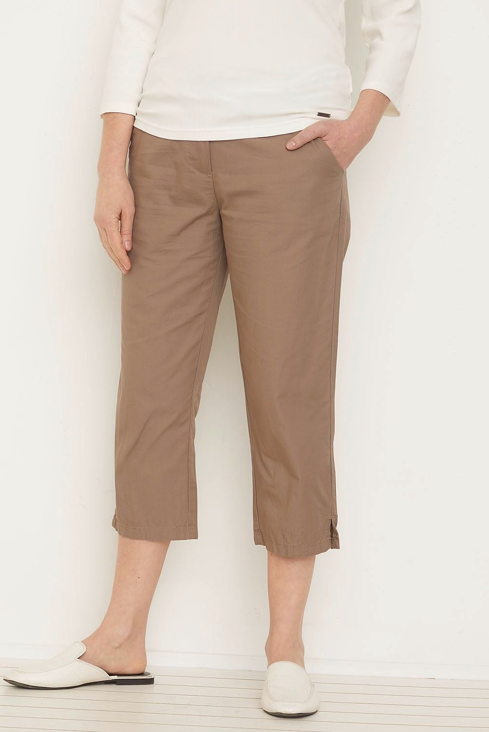 NEWPORT - Pantalón Capri Tiro Medio Newport Mujer
