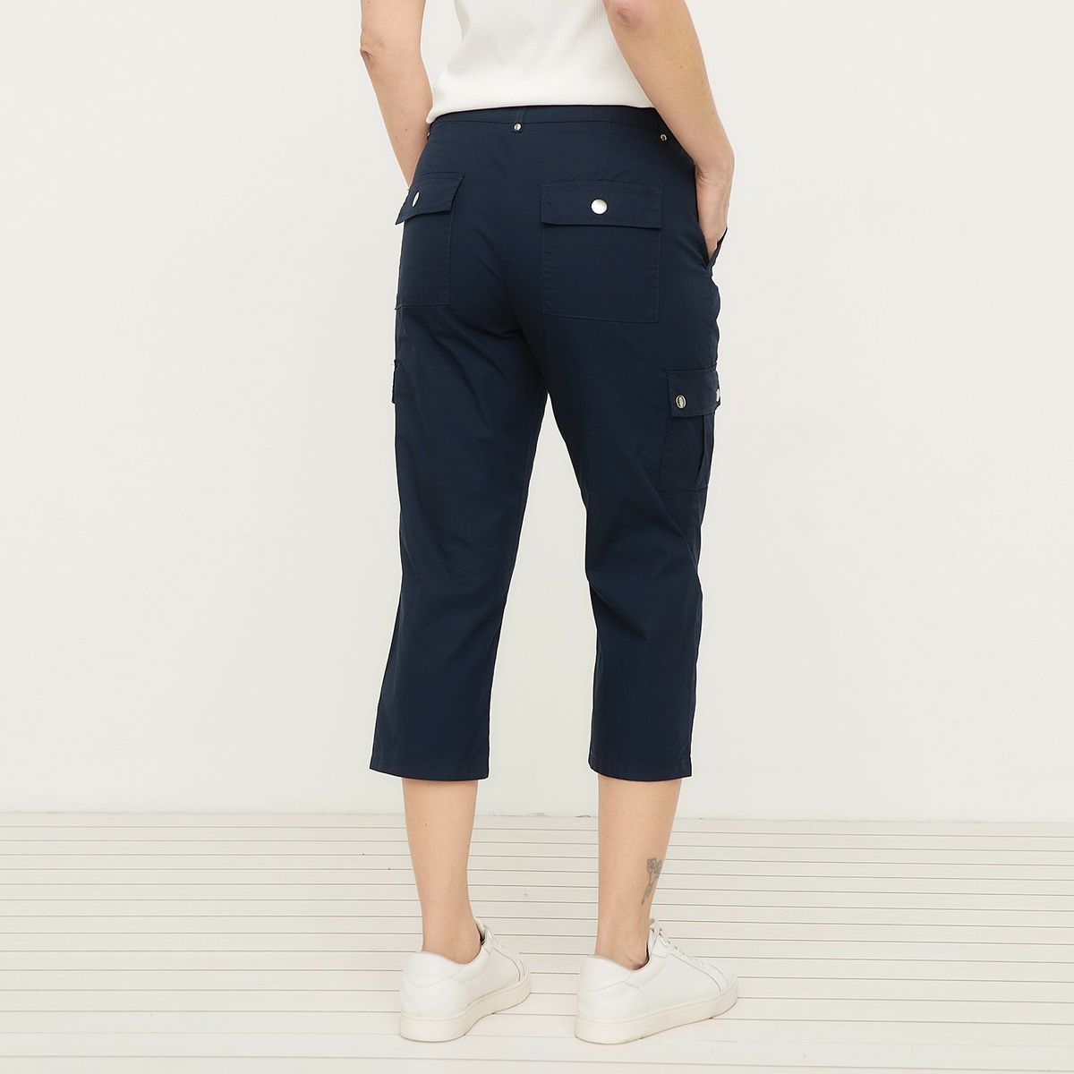 NEWPORT - Pantalón Capri Mujer Tiro Medio Newport