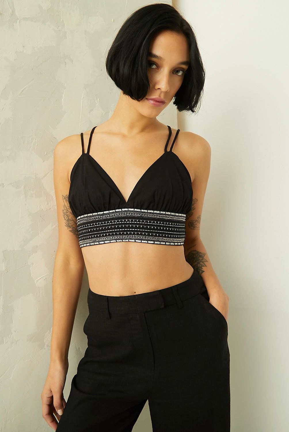 AMERICANINO - Blusa Cropped Sin Mangas Mujer Americanino