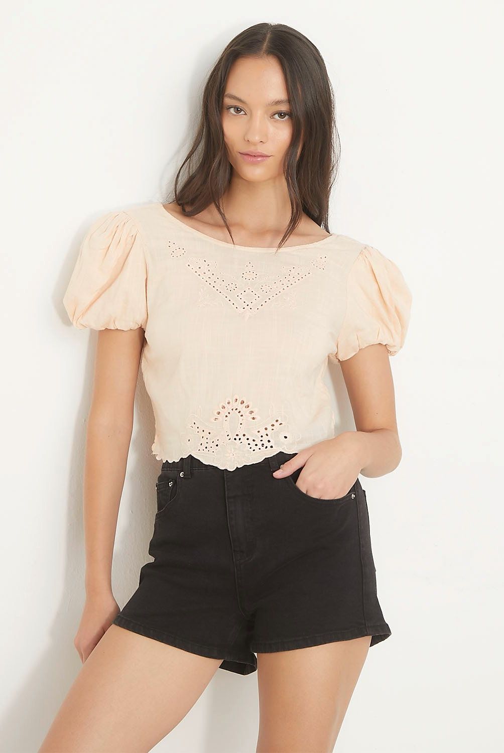 SYBILLA - Blusa Cropped Broderie Manga Corta Mujer Sybilla