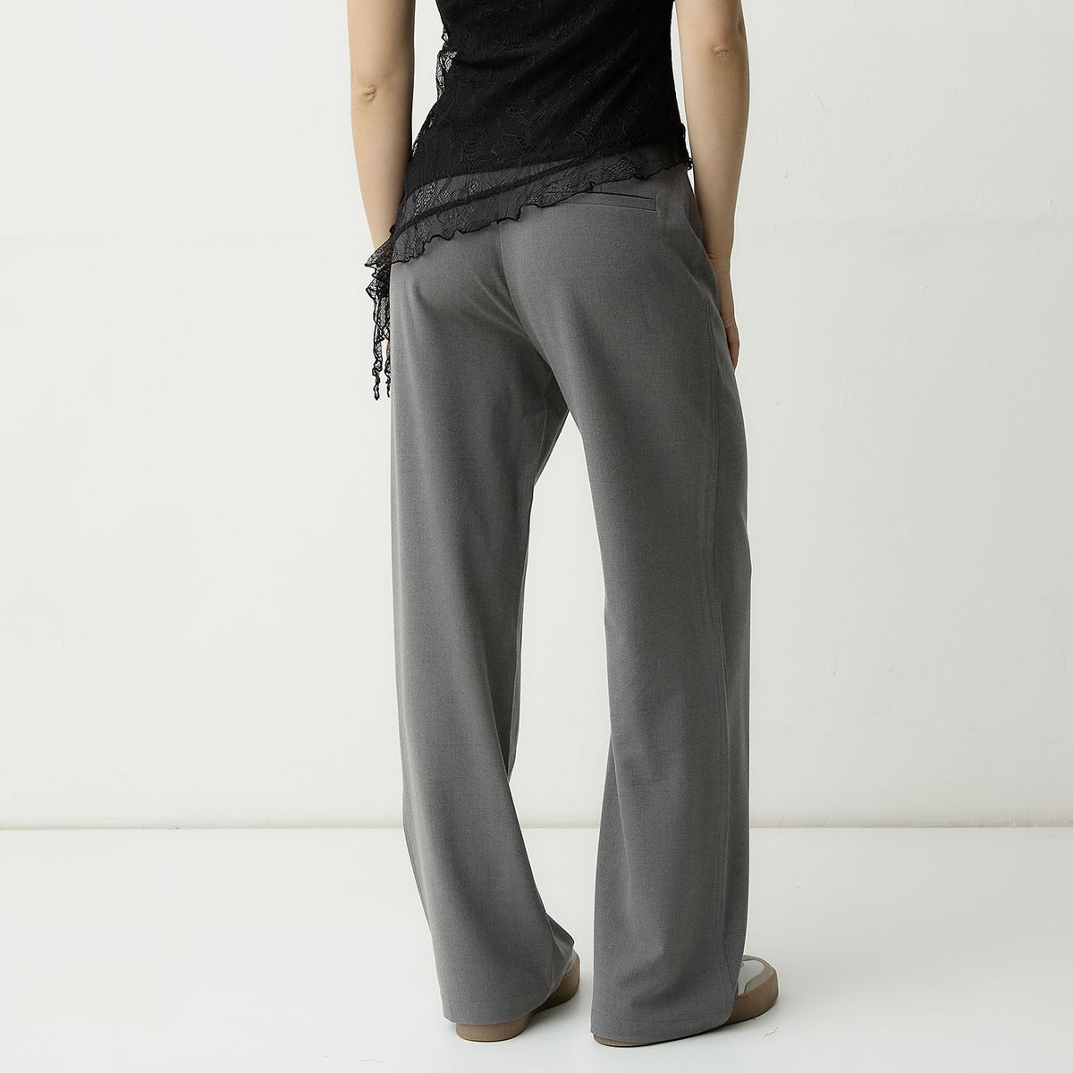 SYBILLA - Pantalón Flare Tiro Medio Mujer Sybilla