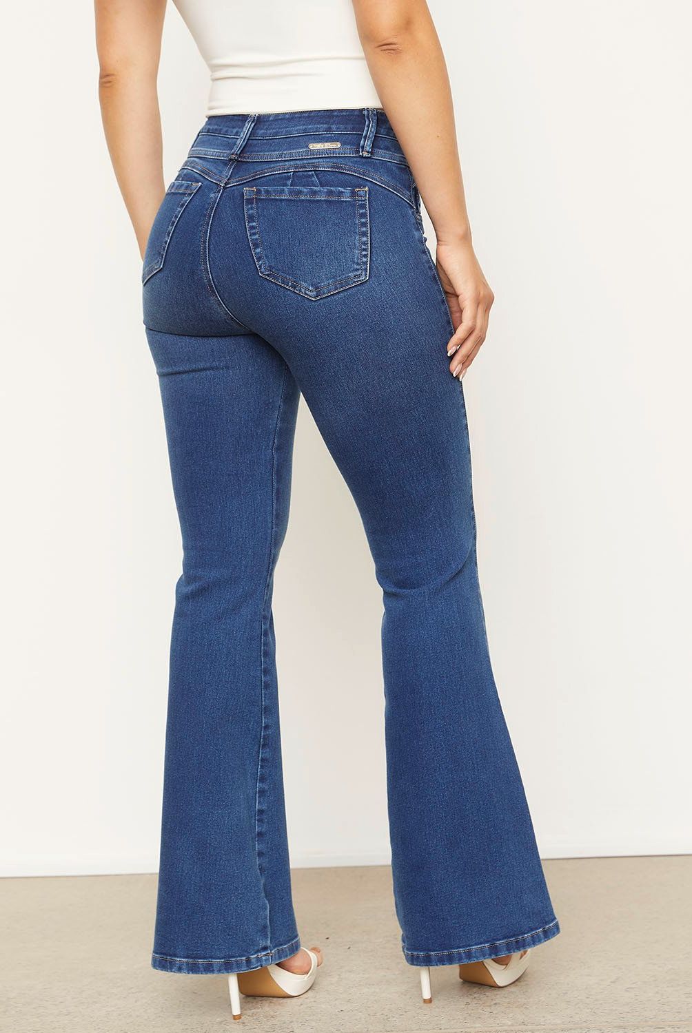 MOSSIMO - Jeans Flare Tiro Medio Mujer Mossimo