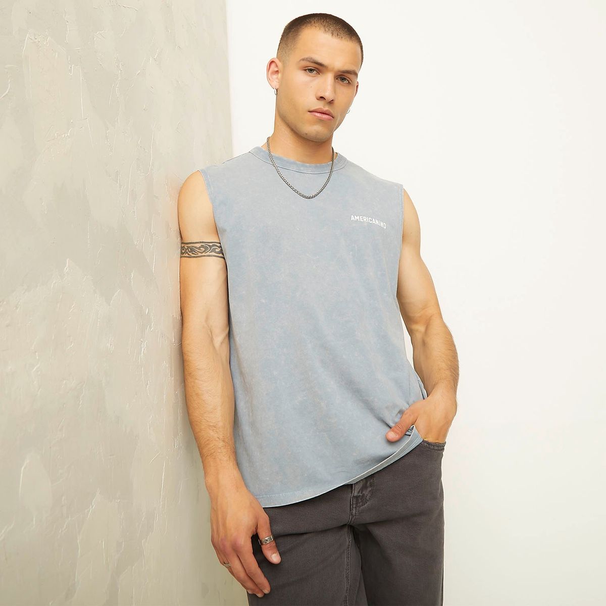 AMERICANINO - Polera Sin Mangas Casual Hombre Americanino