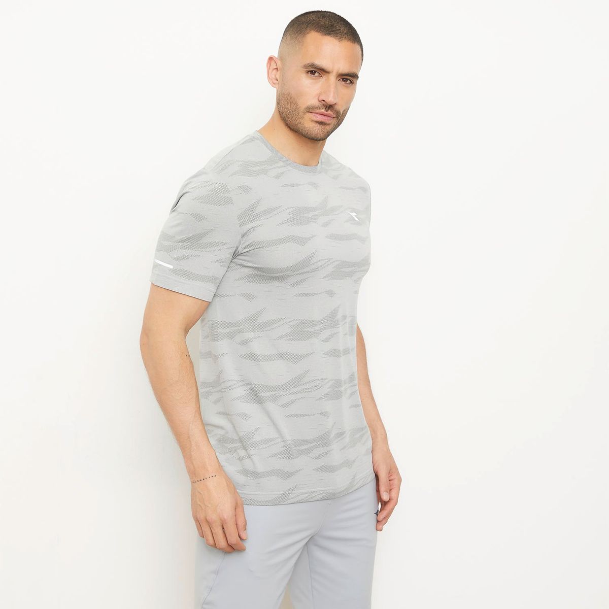 DIADORA - Polera Deportiva Manga Corta Hombre Diadora