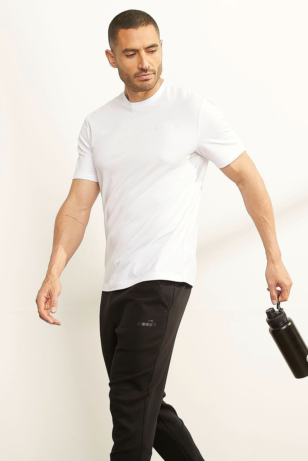 DIADORA - Polera Deportiva Manga Corta Algodón Hombre Diadora