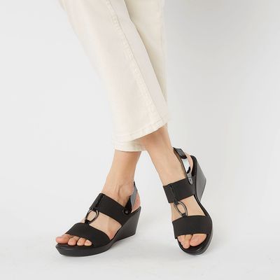 Imagen 2 del producto Sandalia de Cuña Negras para Mujer