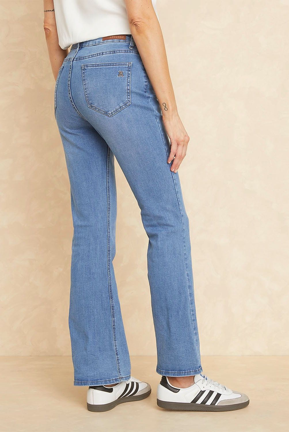 APOLOGY - Jeans Flare Tiro Medio Mujer Apology