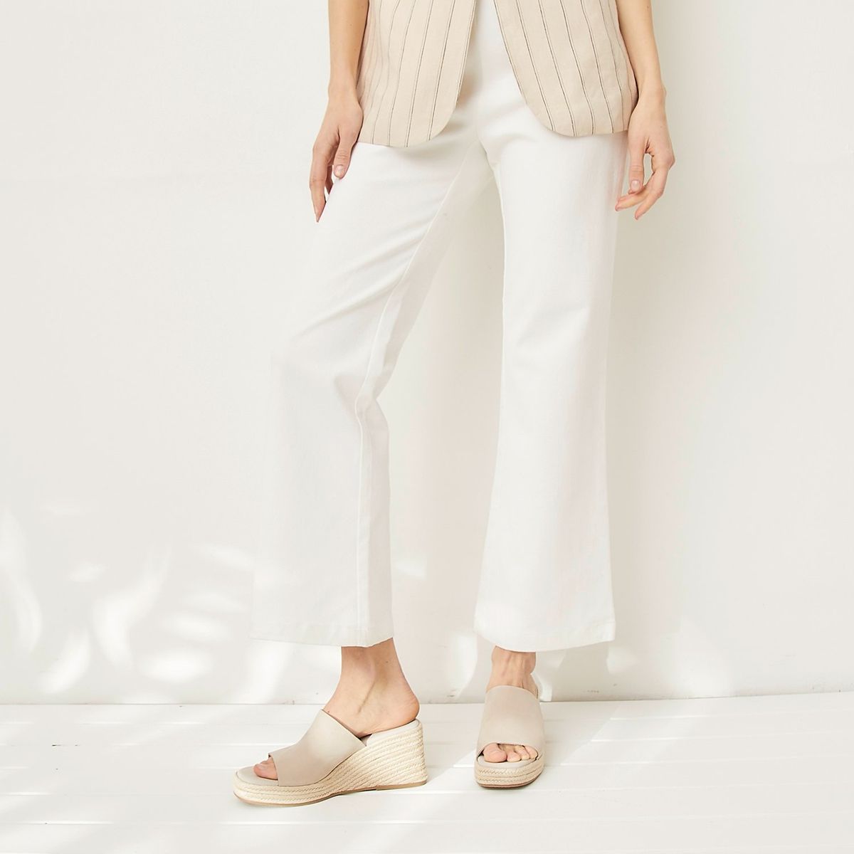 BASEMENT - Foly Ta Sandalia Mujer Beige/Khaki Basement