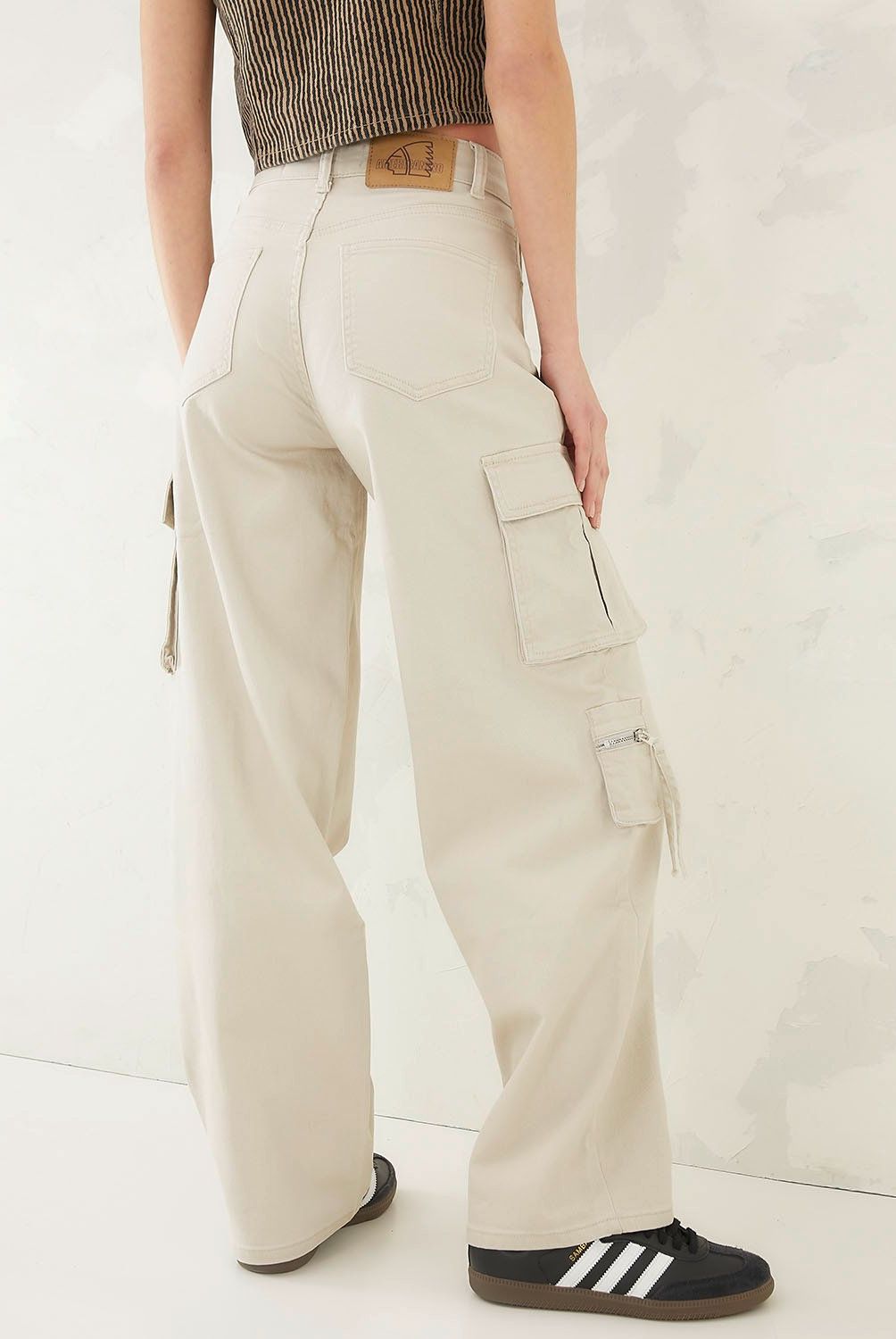 AMERICANINO - Jeans Cargo Tiro Alto Mujer Americanino
