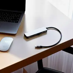 DDESIGN - Hub Multipuerto USB-C a USB-A, HDMI y Lector de Tarjetas Gris