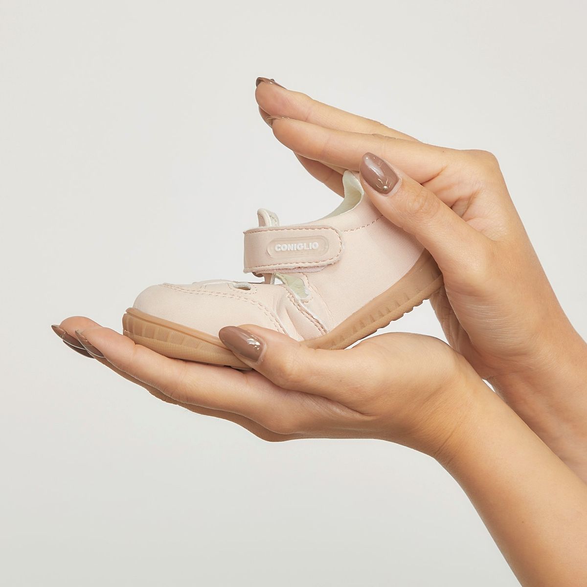 CONIGLIO - Zapatilla Urbana Niña Rosado Coniglio