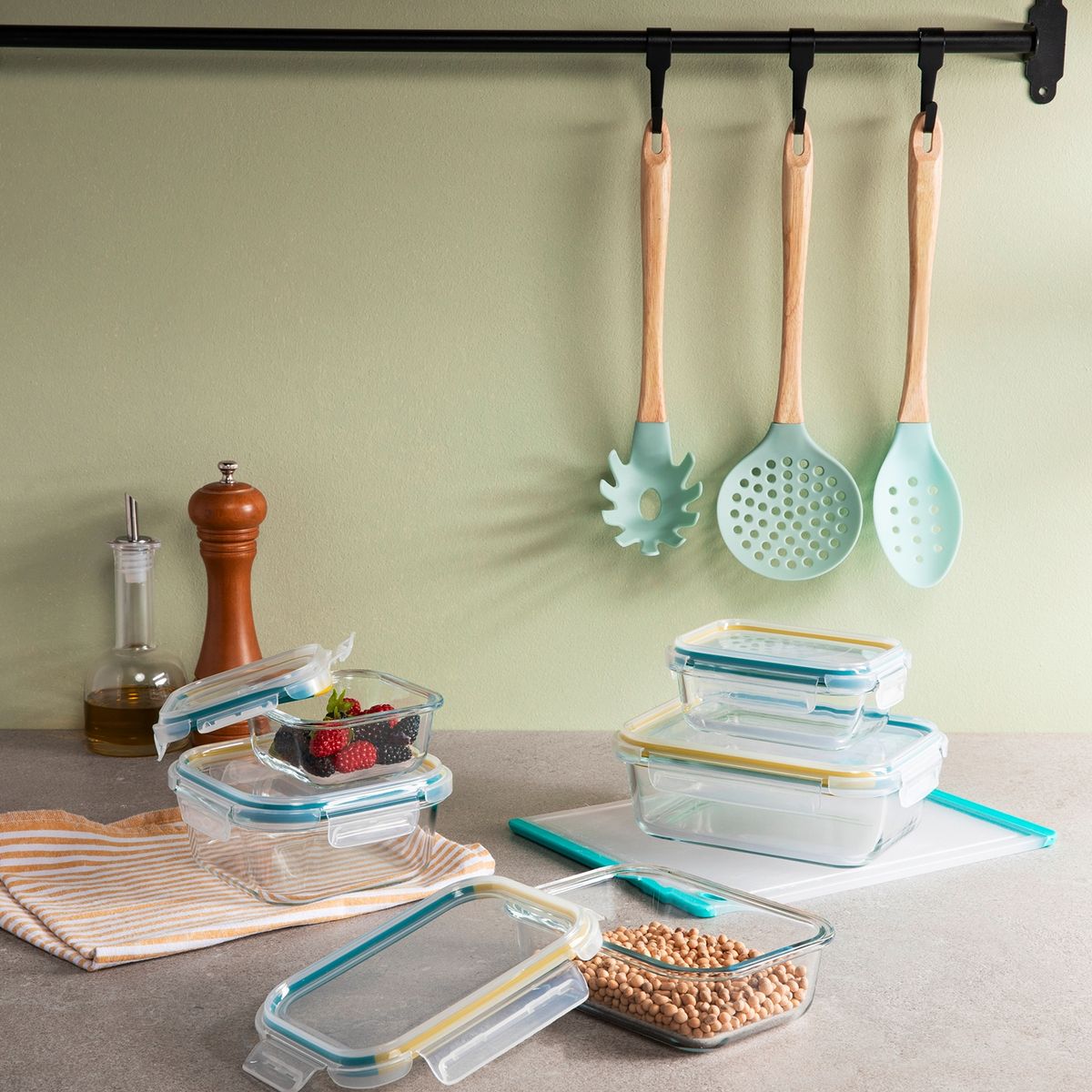 MICA - Set 5 Contenedores Vidrio con Tapas Taper Hermético Mica