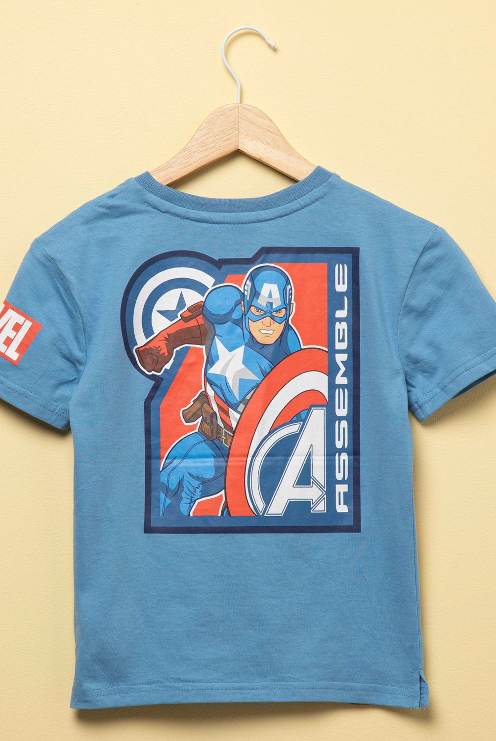 AVENGERS - Conjunto Polera y Billetera Niño Avengers Capitán América