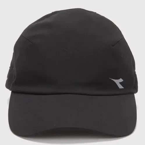 DIADORA - Jockey Casual Hombre