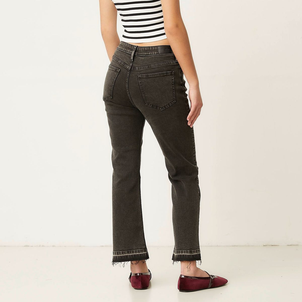 SYBILLA - Jeans Cropped Flare Tiro Alto Mujer Sybilla