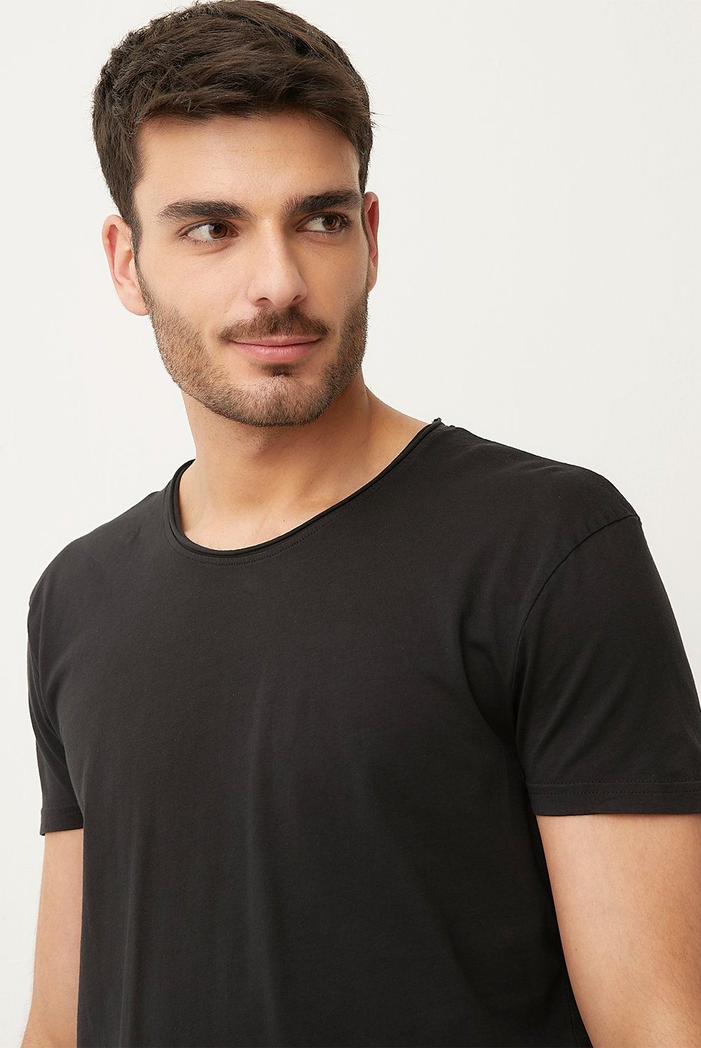 BASEMENT - Polera Manga Corta Algodón Hombre Basement