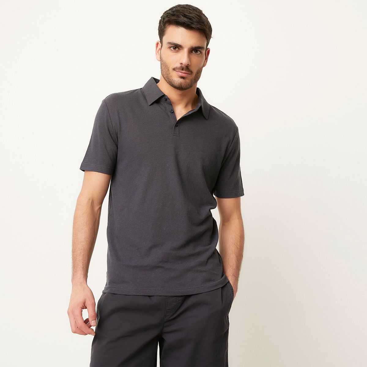 BASEMENT - Polera Manga Corta Hombre Basement