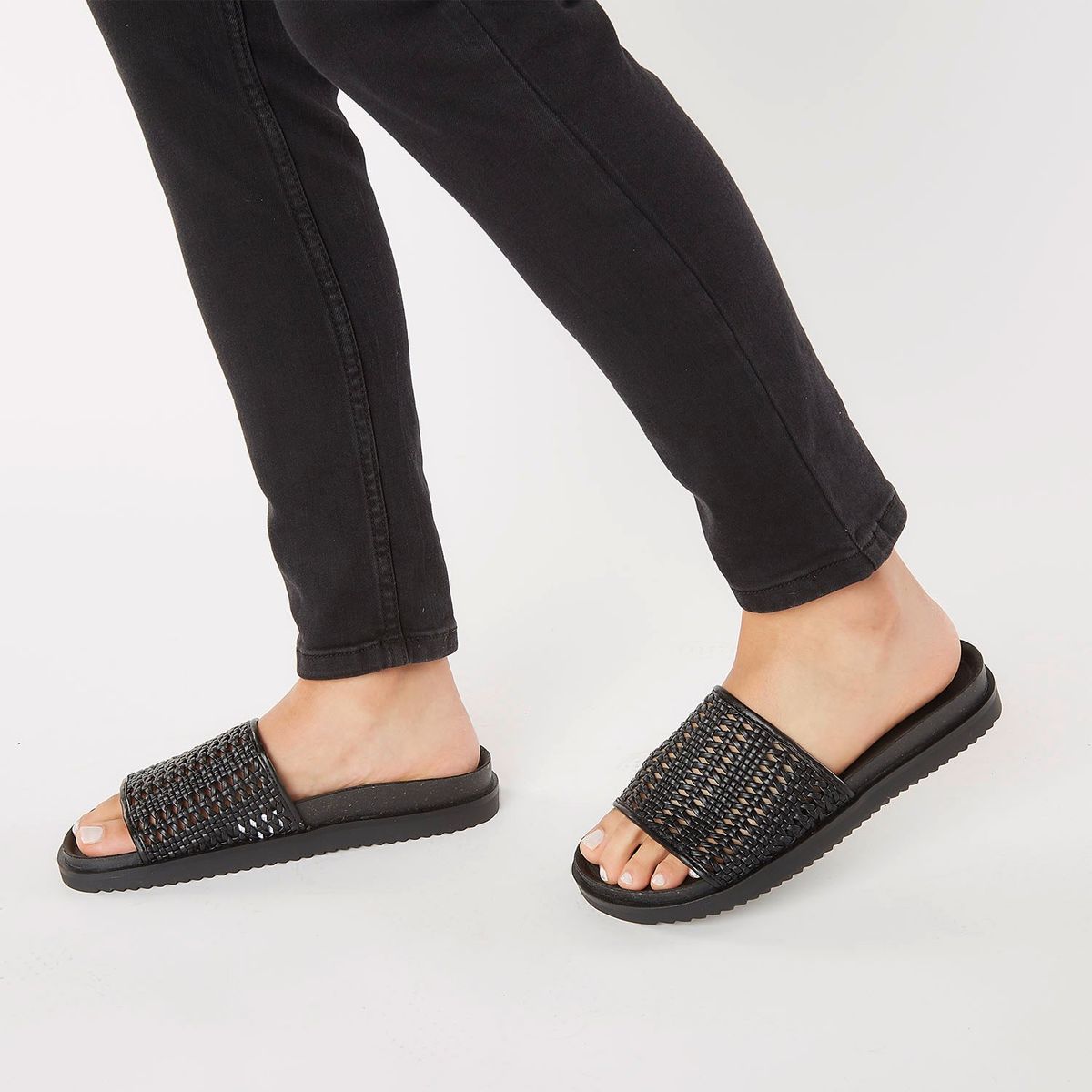 AMERICANINO - Sandalia Negra Americanino para Mujer