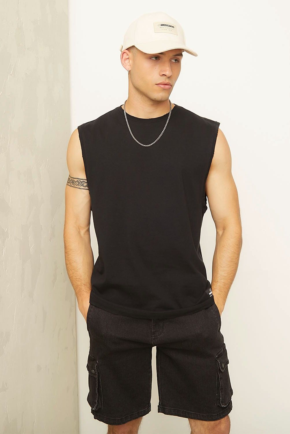 AMERICANINO - Polera Sin Mangas Casual Hombre Americanino