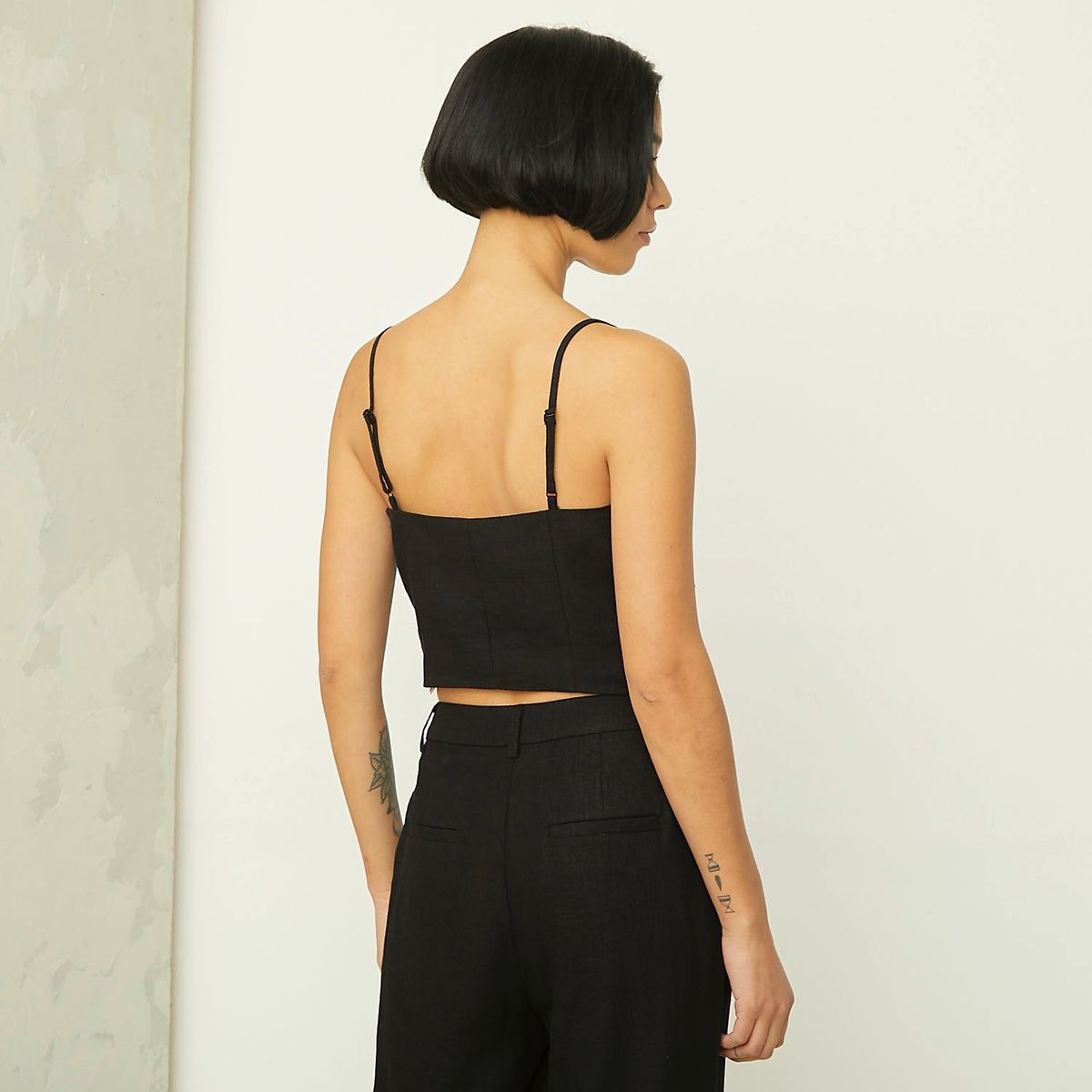 AMERICANINO - Blusa Cropped Sin Mangas Mujer Americanino