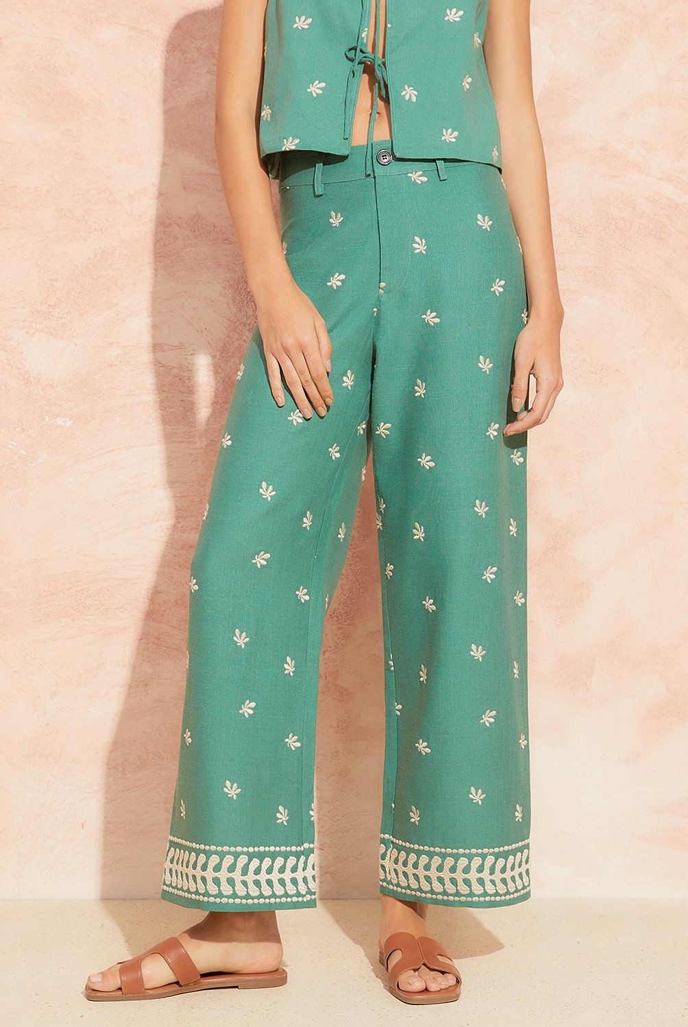 BASEMENT - Pantalón Wide Leg Bordado Tiro Alto Mujer Basement