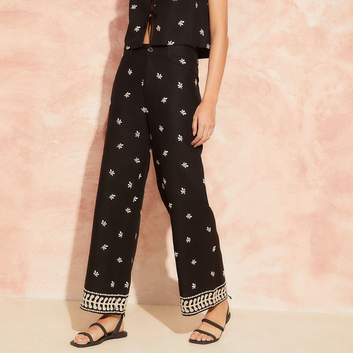 BASEMENT - Pantalón Wide Leg Bordado Tiro Alto Mujer Basement