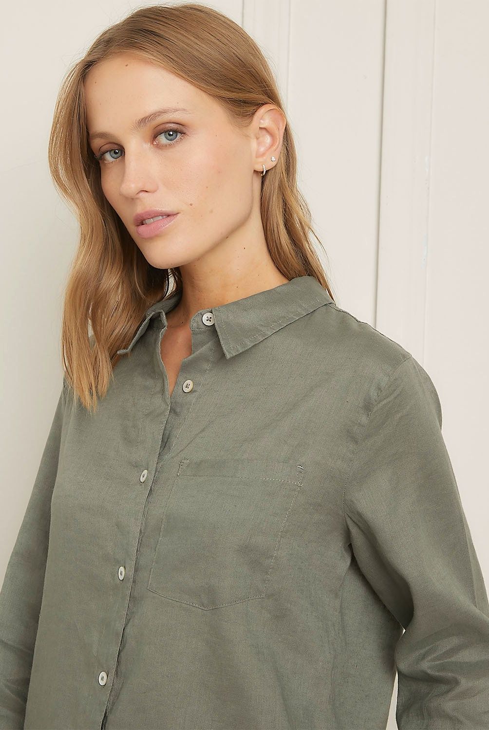 BASEMENT - Blusa Basement Lino Manga Larga Mujer