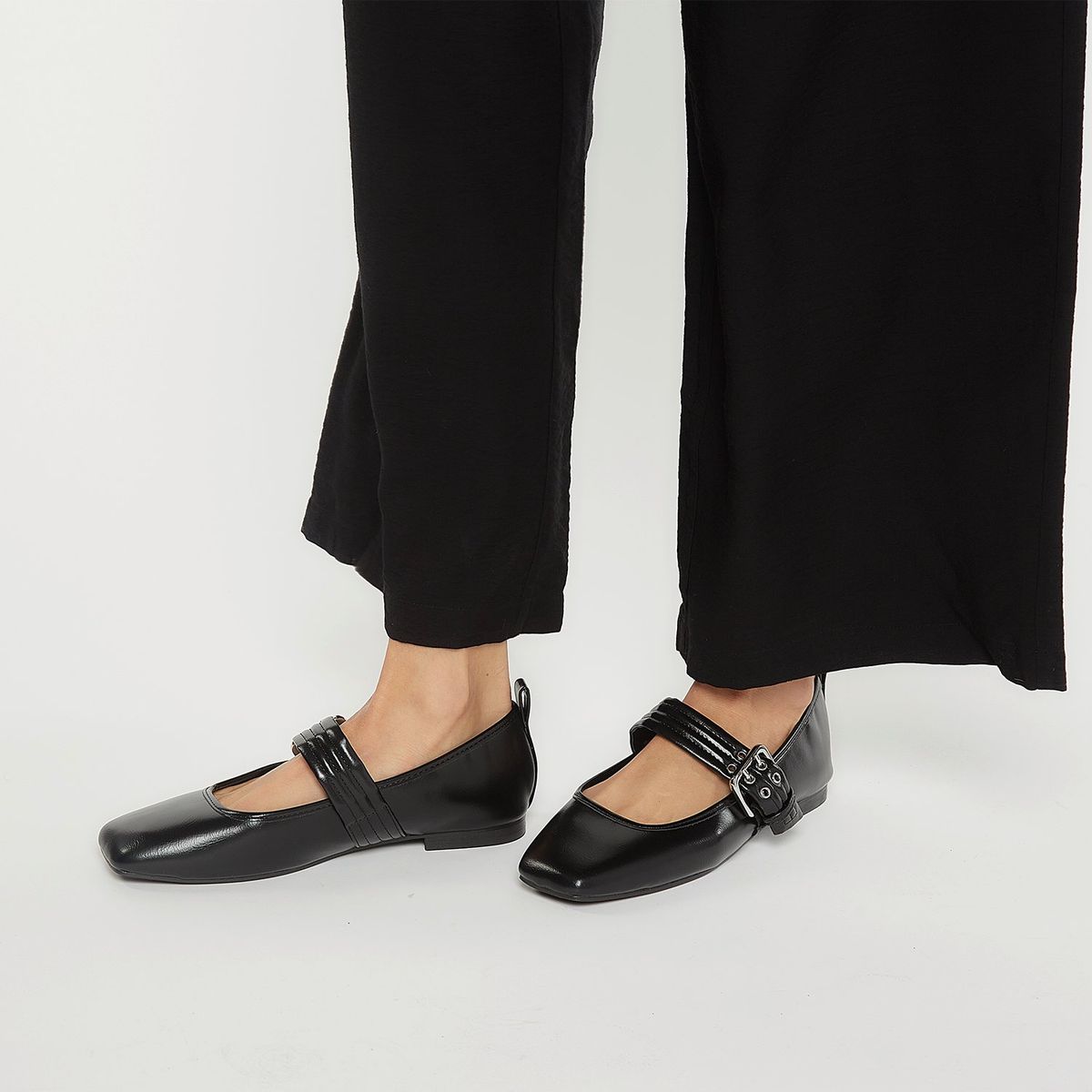 BASEMENT - Ballerina Basement Casual Para Mujer Negras