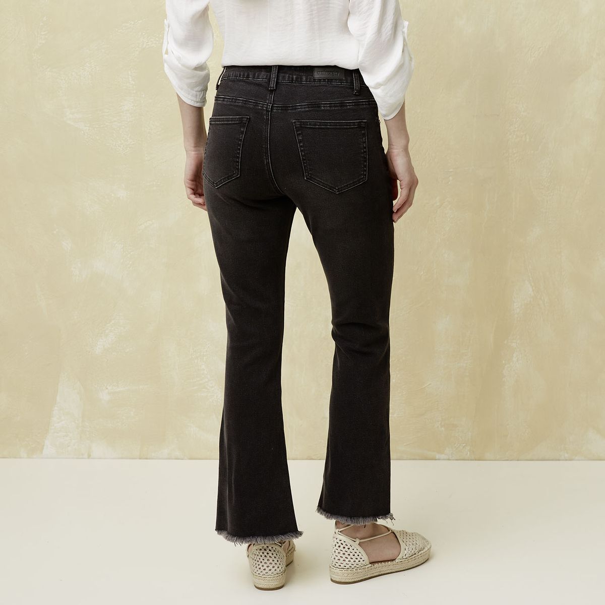 UNIVERSITY CLUB - Jeans Flare Tiro Alto Mujer University Club