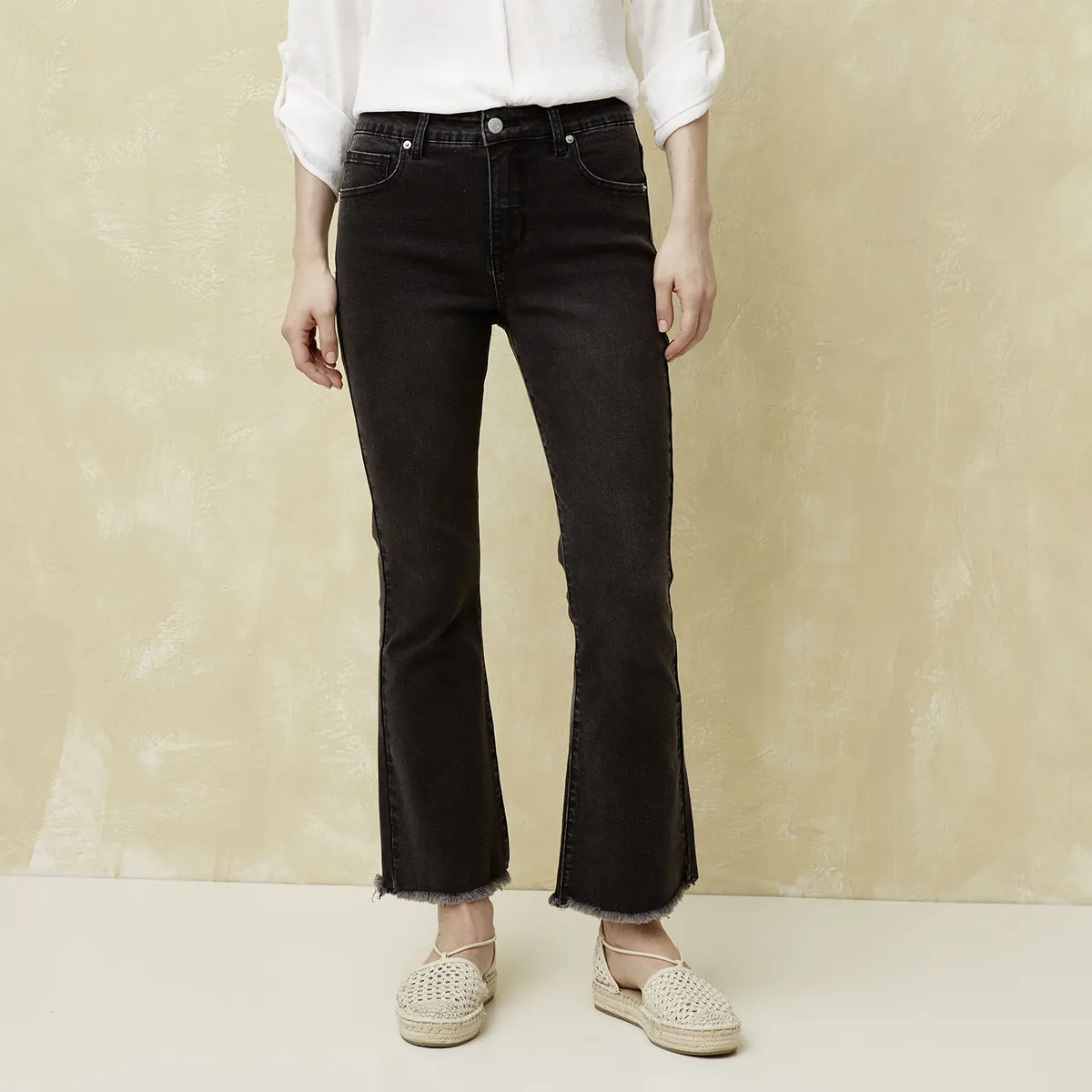 UNIVERSITY CLUB - Jeans Flare Tiro Alto Mujer University Club