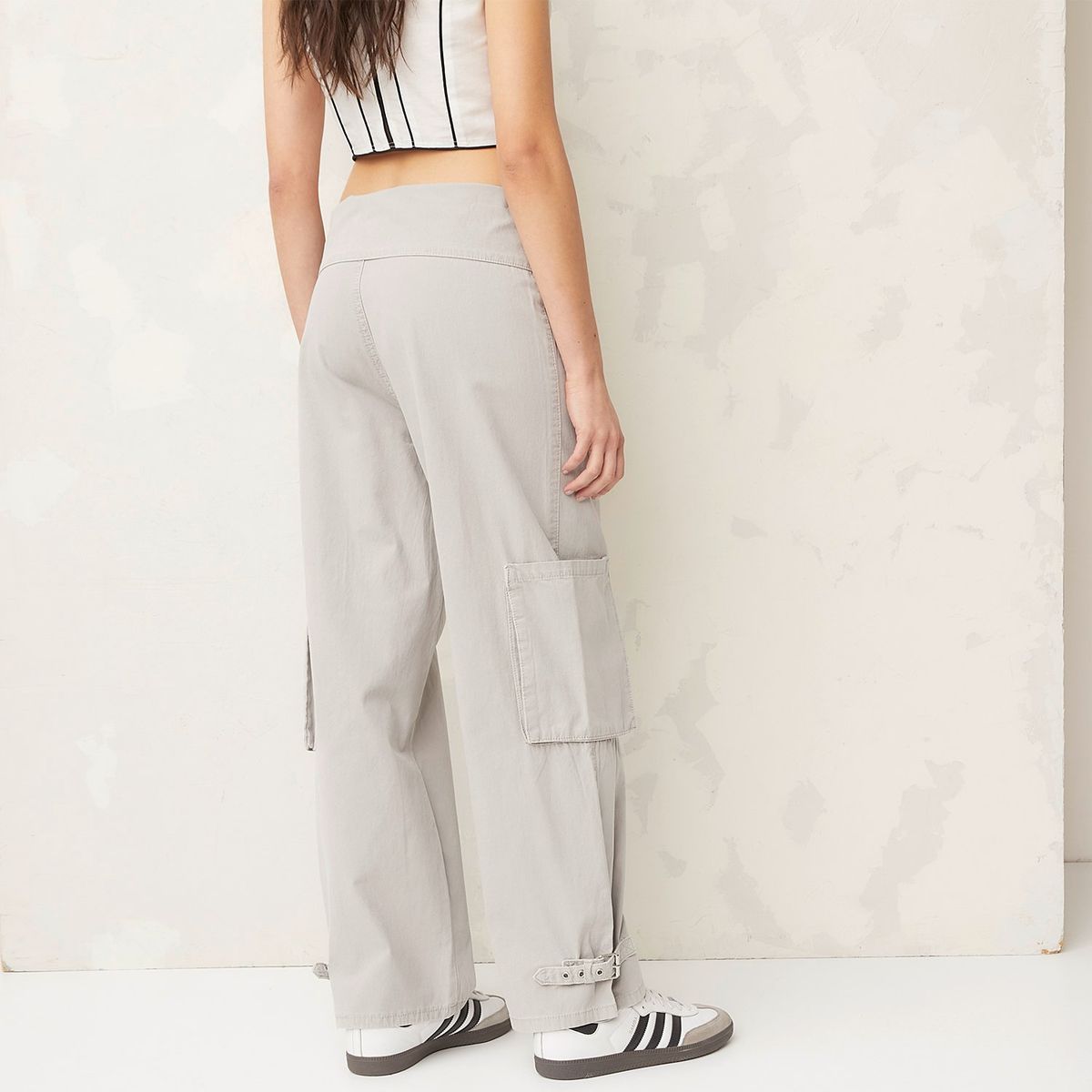 AMERICANINO - Pantalón Cargo Tiro Medio Mujer Americanino