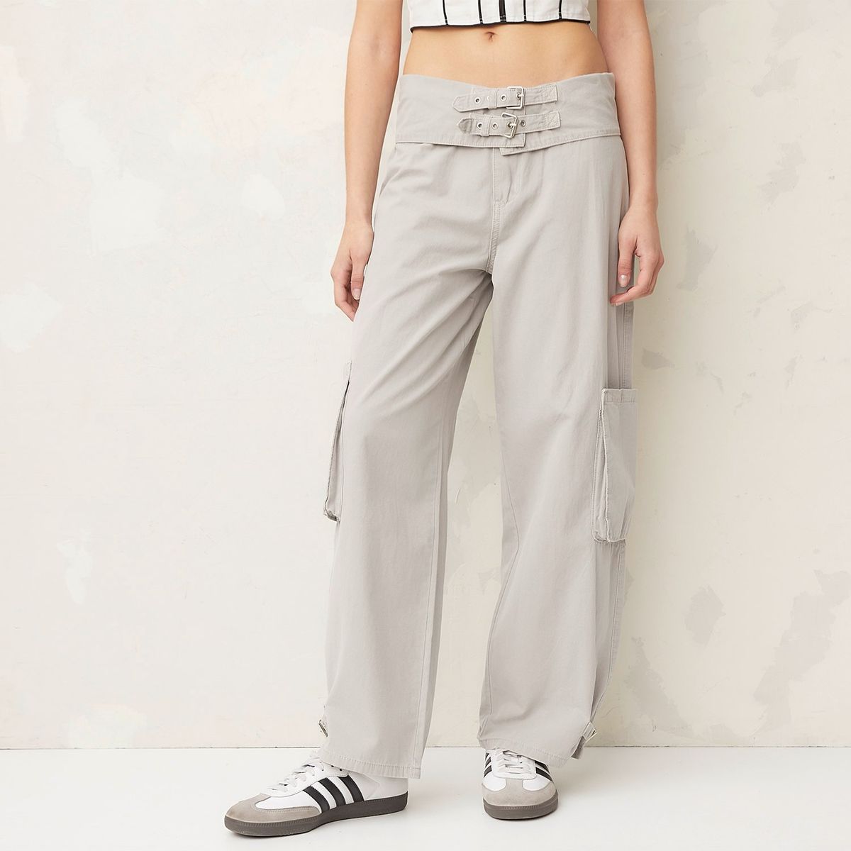 AMERICANINO - Pantalón Cargo Tiro Medio Mujer Americanino