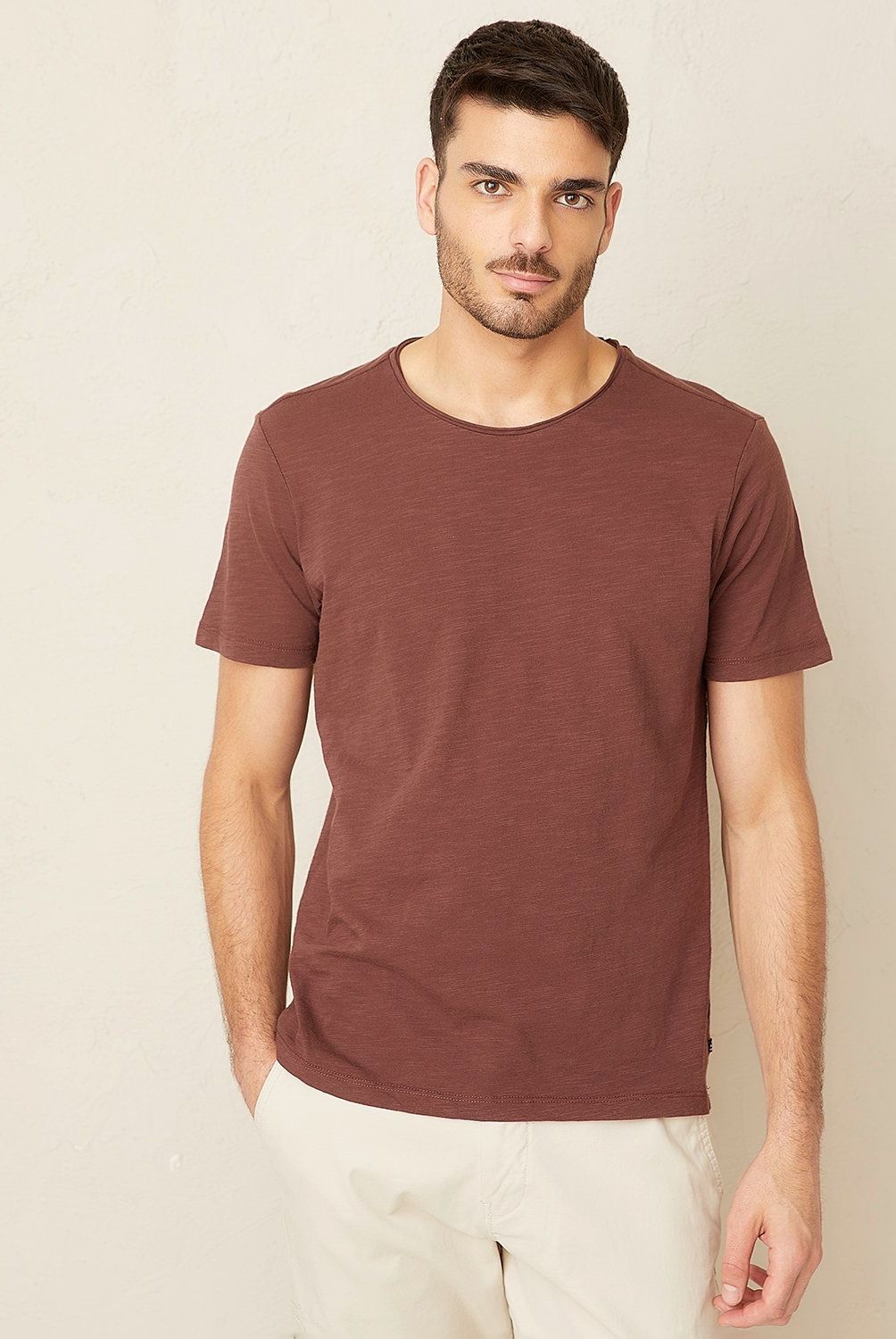 BASEMENT - Polera Basement Manga Corta Regular Fit Hombre Algodón
