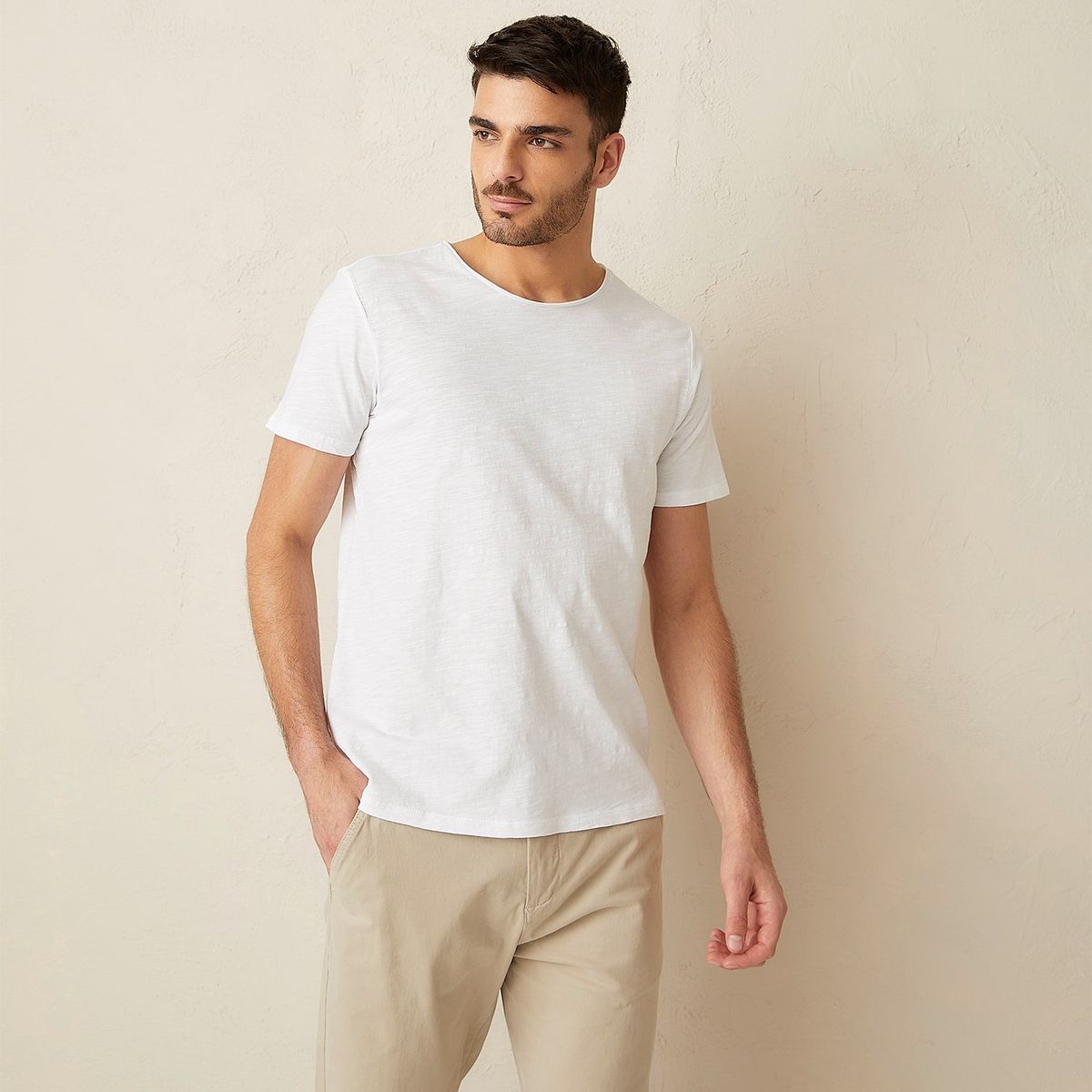 BASEMENT - Polera Basement Manga Corta Regular Fit Hombre Algodón
