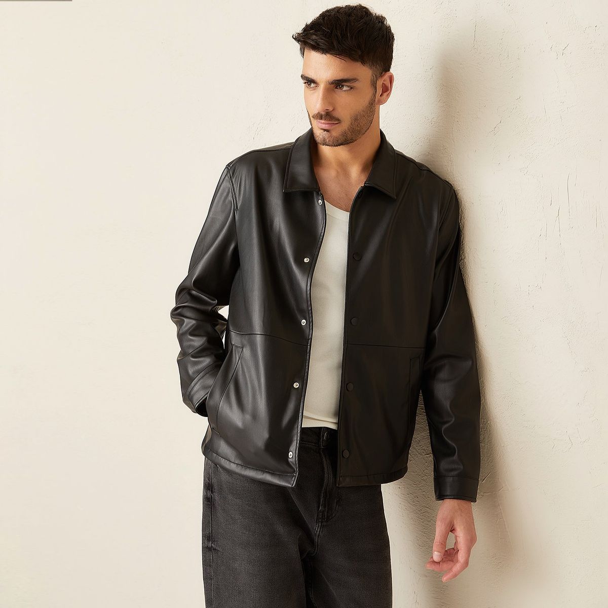 BASEMENT - Chaqueta Basement Hombre PU Cierre Broche Loose Fit
