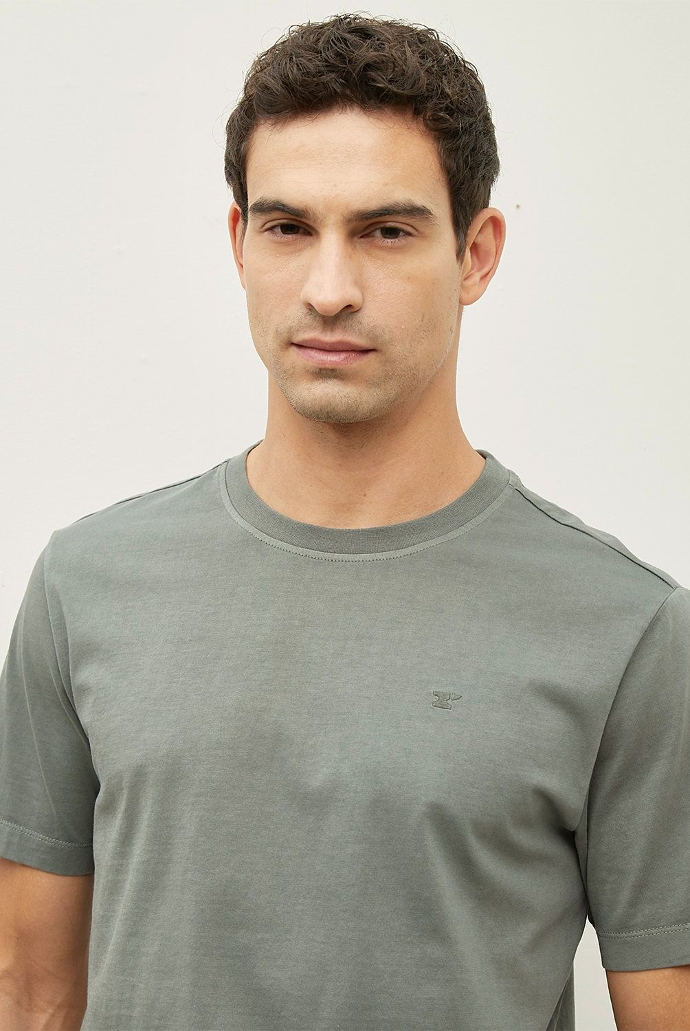 WOLF&HANK - Polera Wolf&Hank Manga Corta Algodón Extra Fino Hombre