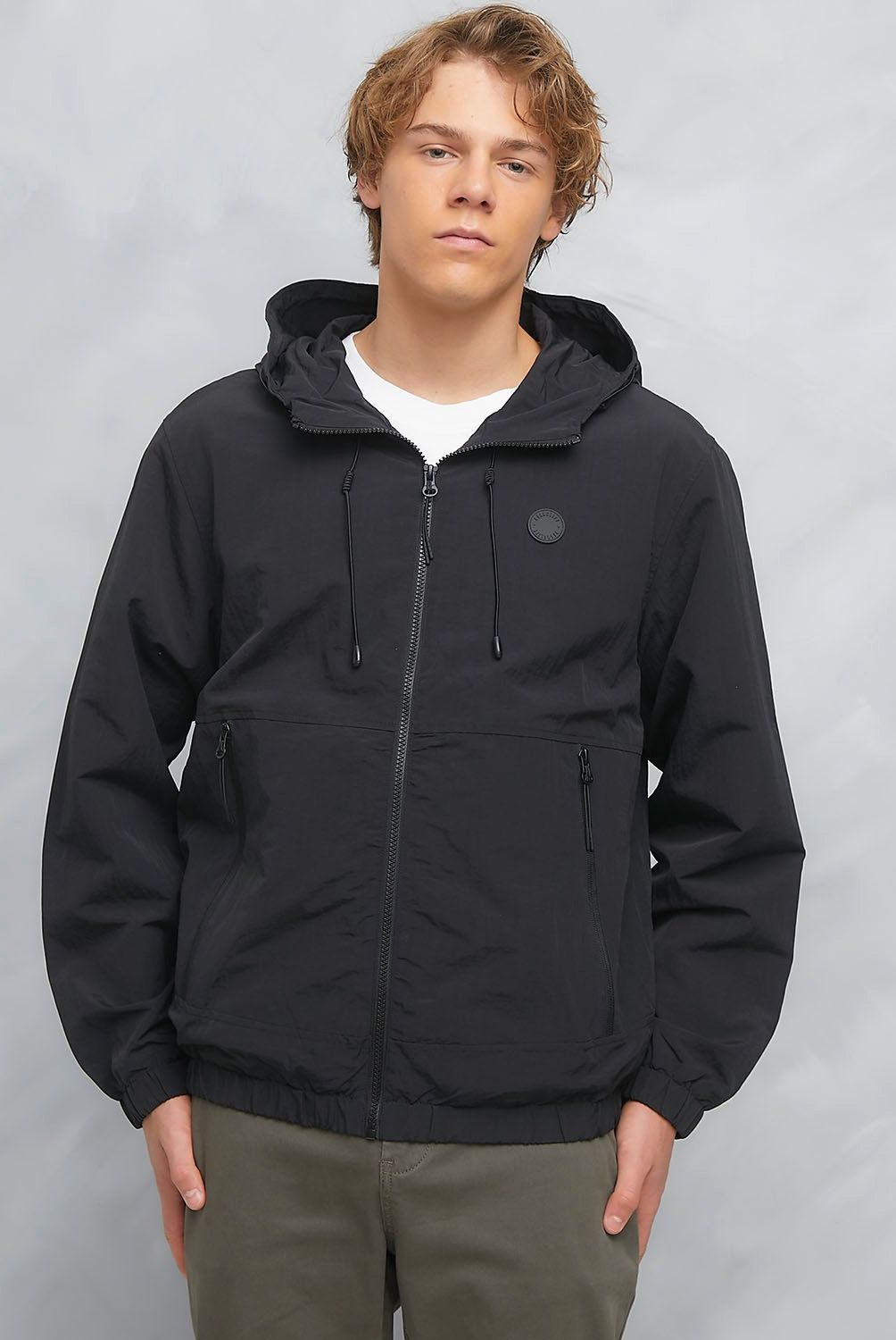 BEARCLIFF - Cortaviento Bearcliff Regular Fit Con Gorro Hombre